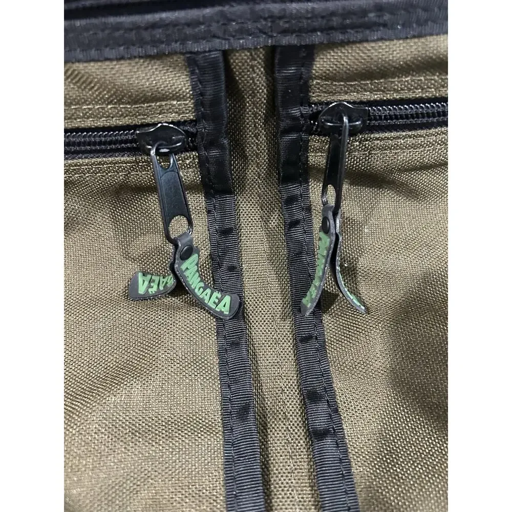 Kelty Pangaea Convertible Garment Bag Travel Luggage Tri Fold Green Zip Pockets